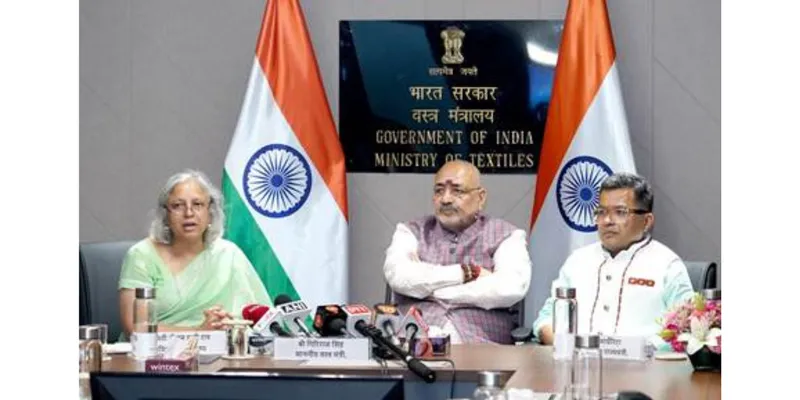 India’s Textile Industry Nears USD 190 Billion, Targets USD 350 Billion by 2030: Giriraj Singh